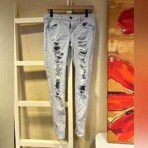 American Eagle Outfitters Light Blue Super Stretch, Super Low Jeggings, size 10L